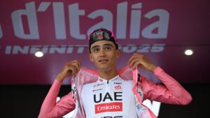 ¿Cuánto dinero ganó Isaac del Toro como subcampeón del Giro de Italia 2025?