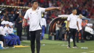 ¿Se va o se queda? Así le ha ido a César Farías en Junior